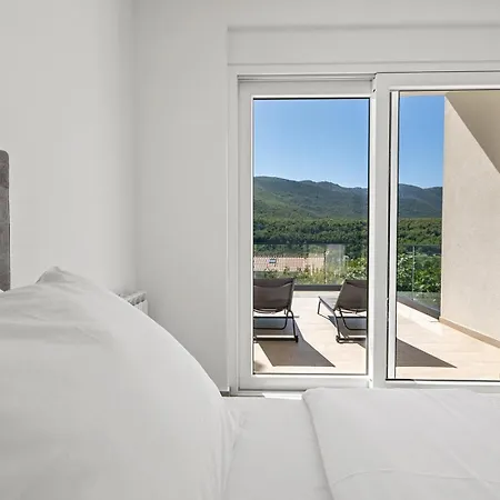 Villa New!villa Giro